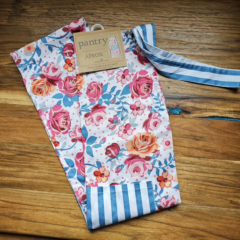 Pantry Cotton Floral Apron With Striped Pocket